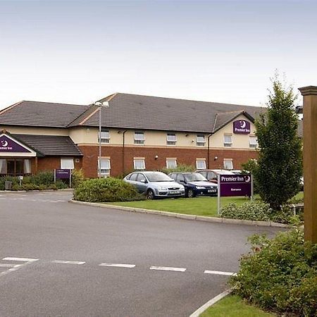 Premier Inn Taunton Central מראה חיצוני תמונה